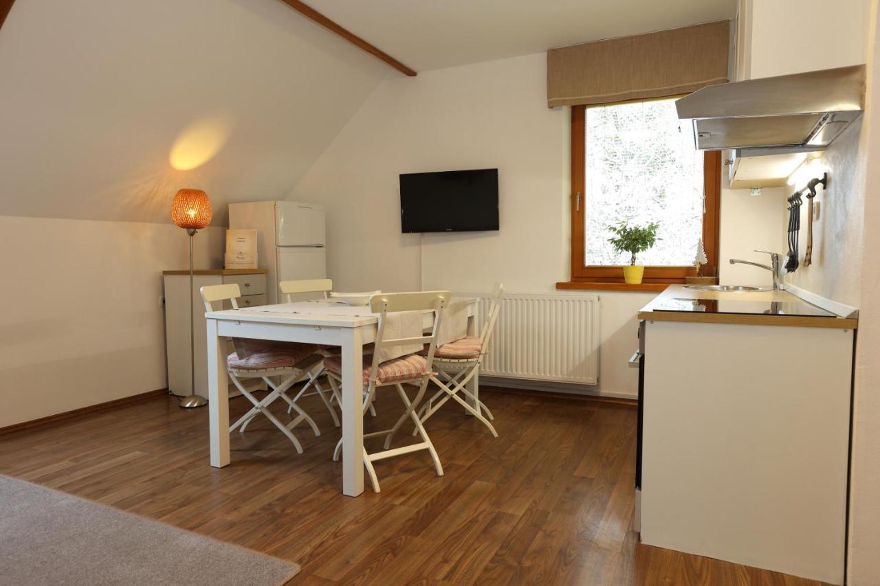 Vila Edelweiss Rooms&App Краньска Гора Экстерьер фото