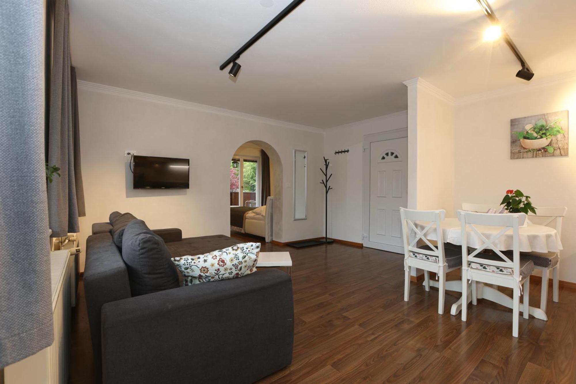 Vila Edelweiss Rooms&App Краньска Гора Экстерьер фото