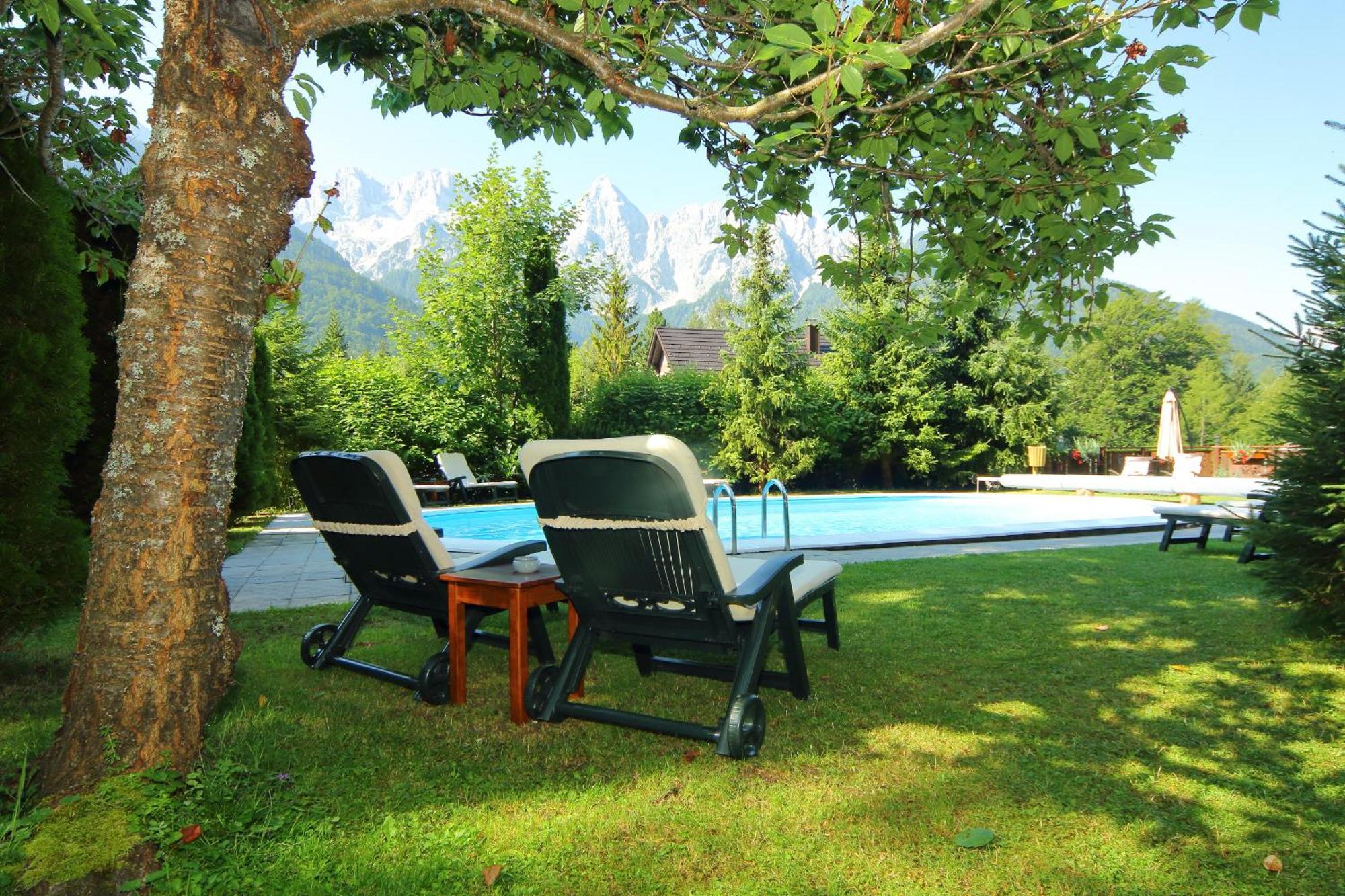 Vila Edelweiss Rooms&App Краньска Гора Экстерьер фото